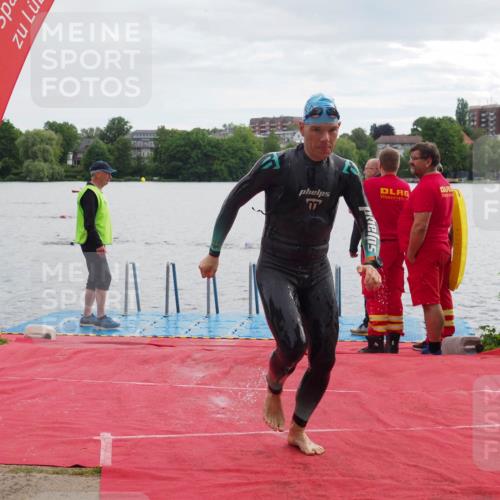 16.06.2024 - 7 Türme Triathlon KatJ http://msf.ph/oto/6326820 16.06.2024 09:41:40 Schwimmen 89, 117, 123, 137 meine-sportfotos.de
