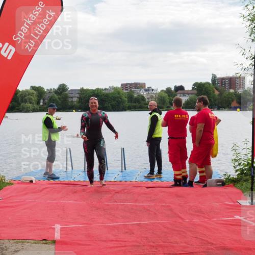 16.06.2024 - 7 Türme Triathlon KatJ http://msf.ph/oto/6326987 16.06.2024 09:42:45 Schwimmen 3, 90 meine-sportfotos.de