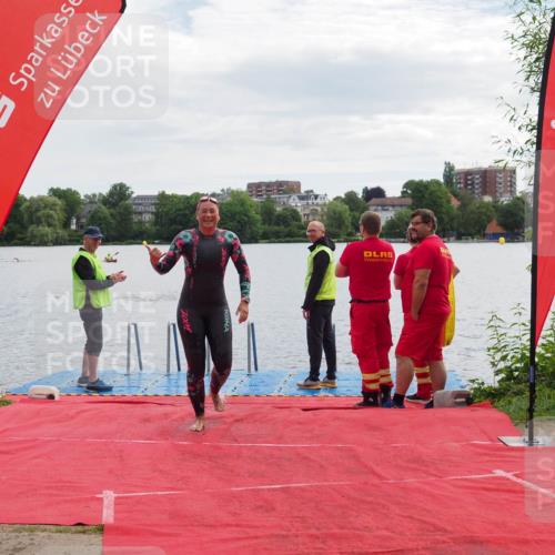 16.06.2024 - 7 Türme Triathlon KatJ http://msf.ph/oto/6327005 16.06.2024 09:42:46 Schwimmen 3, 90 meine-sportfotos.de