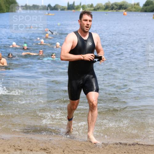 16.06.2024 - 26. Vierlanden-Triathlon Strokosch-Dieckow http://msf.ph/oto/6327008 16.06.2024 10:59:47 Schwimmen 230, 232, 242, 248, 271, 285, 337, 230, 232, 242, 248, 271, 285, 337 meine-sportfotos.de