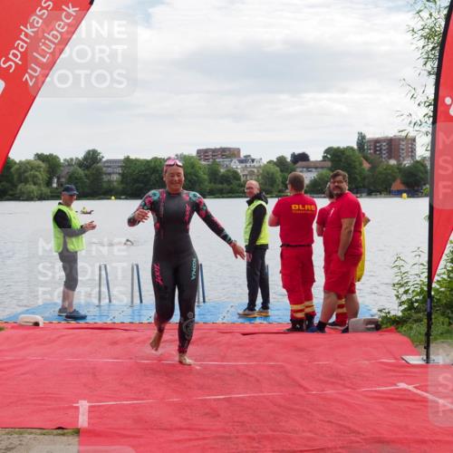 16.06.2024 - 7 Türme Triathlon KatJ http://msf.ph/oto/6327017 16.06.2024 09:42:46 Schwimmen 3, 90 meine-sportfotos.de