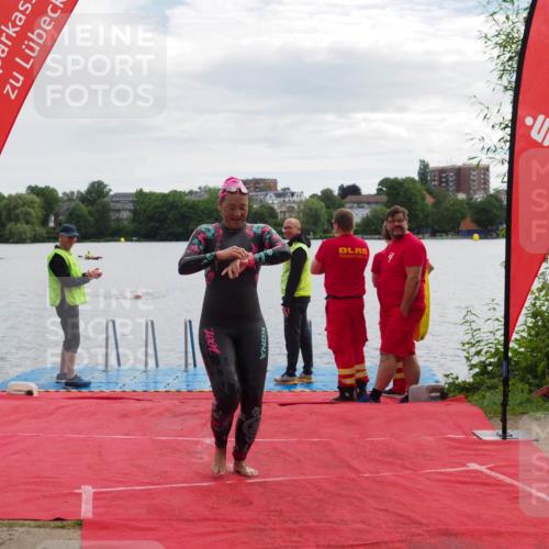 16.06.2024 - 7 Türme Triathlon KatJ http://msf.ph/oto/6327035 16.06.2024 09:42:47 Schwimmen 3, 90 meine-sportfotos.de