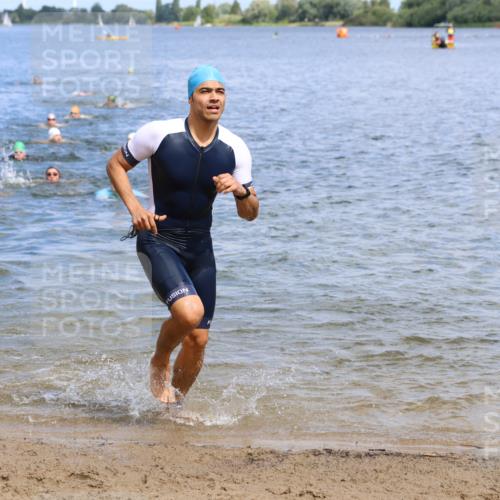 16.06.2024 - 26. Vierlanden-Triathlon Strokosch-Dieckow http://msf.ph/oto/6327051 16.06.2024 10:59:49 Schwimmen 230, 232, 242, 248, 271, 284, 285, 337, 230, 232, 242, 248, 271, 284, 285, 337 meine-sportfotos.de