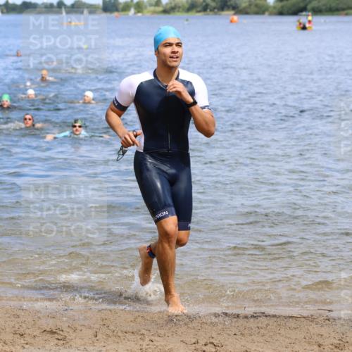 16.06.2024 - 26. Vierlanden-Triathlon Strokosch-Dieckow http://msf.ph/oto/6327080 16.06.2024 10:59:49 Schwimmen 230, 232, 242, 248, 271, 284, 285, 337, 230, 232, 242, 248, 271, 284, 285, 337 meine-sportfotos.de