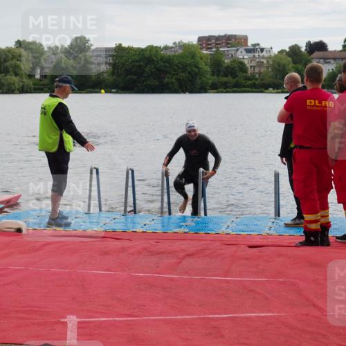 16.06.2024 - 7 Türme Triathlon KatJ http://msf.ph/oto/6327132 16.06.2024 09:44:17 Schwimmen 112, 122, 125, 127 meine-sportfotos.de