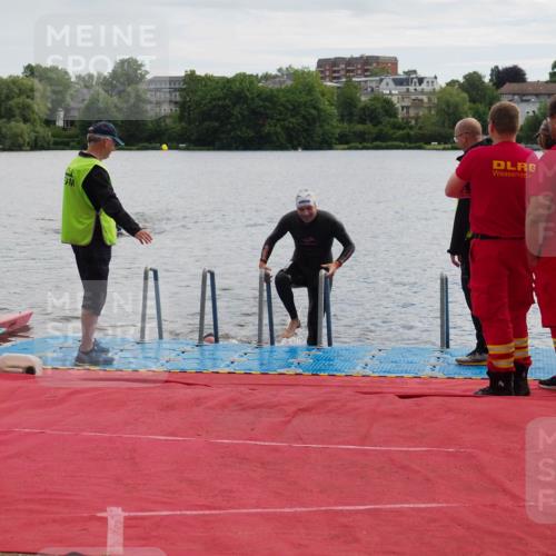 16.06.2024 - 7 Türme Triathlon KatJ http://msf.ph/oto/6327135 16.06.2024 09:44:17 Schwimmen 112, 122, 125, 127 meine-sportfotos.de