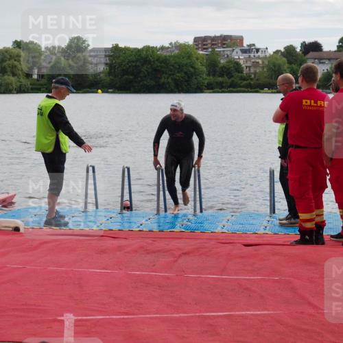 16.06.2024 - 7 Türme Triathlon KatJ http://msf.ph/oto/6327138 16.06.2024 09:44:18 Schwimmen 112, 122, 125, 127 meine-sportfotos.de