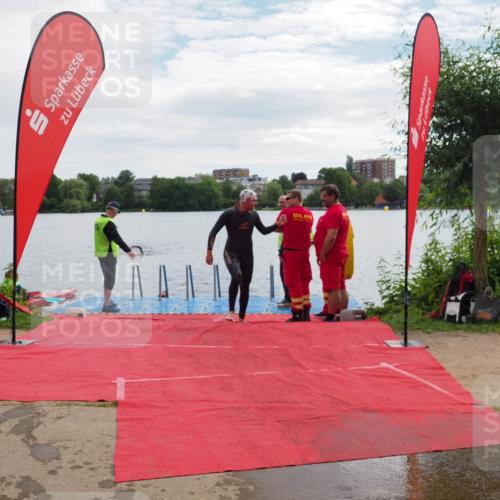 16.06.2024 - 7 Türme Triathlon KatJ http://msf.ph/oto/6327174 16.06.2024 09:44:21 Schwimmen 112, 122, 125, 127 meine-sportfotos.de