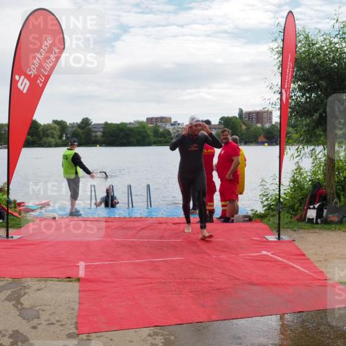 16.06.2024 - 7 Türme Triathlon KatJ http://msf.ph/oto/6327195 16.06.2024 09:44:23 Schwimmen 112, 122, 125, 127 meine-sportfotos.de