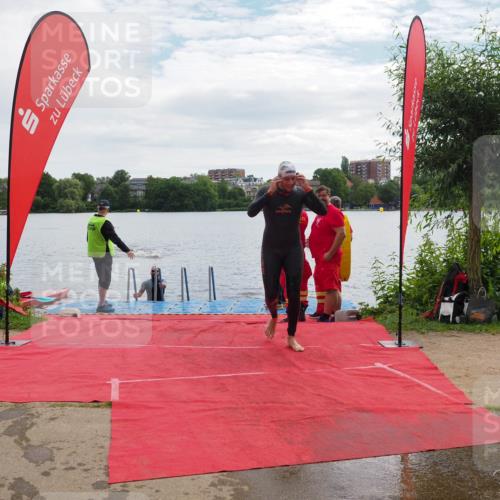 16.06.2024 - 7 Türme Triathlon KatJ http://msf.ph/oto/6327201 16.06.2024 09:44:23 Schwimmen 112, 122, 125, 127 meine-sportfotos.de