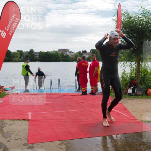 16.06.2024 - 7 Türme Triathlon KatJ http://msf.ph/oto/6327238 16.06.2024 09:44:25 Schwimmen 112, 122, 125, 127 meine-sportfotos.de