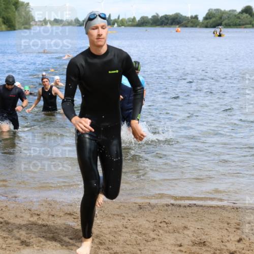 16.06.2024 - 26. Vierlanden-Triathlon Strokosch-Dieckow http://msf.ph/oto/6327296 16.06.2024 10:59:57 Schwimmen 230, 232, 242, 246, 248, 261, 284, 285, 286, 335, 337, 230, 232, 242, 246, 248, 261, 284, 285, 286, 335, 337 meine-sportfotos.de