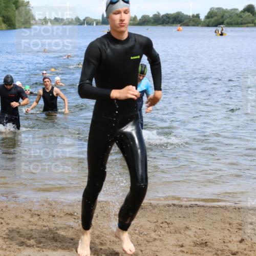 16.06.2024 - 26. Vierlanden-Triathlon Strokosch-Dieckow http://msf.ph/oto/6327311 16.06.2024 10:59:57 Schwimmen 230, 232, 242, 246, 248, 261, 284, 285, 286, 335, 337, 230, 232, 242, 246, 248, 261, 284, 285, 286, 335, 337 meine-sportfotos.de