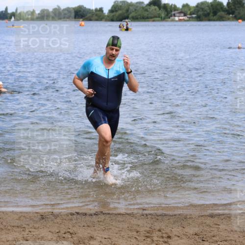 16.06.2024 - 26. Vierlanden-Triathlon Strokosch-Dieckow http://msf.ph/oto/6327327 16.06.2024 10:59:59 Schwimmen 232, 242, 246, 248, 261, 284, 286, 335, 337, 232, 242, 246, 248, 261, 284, 286, 335, 337 meine-sportfotos.de