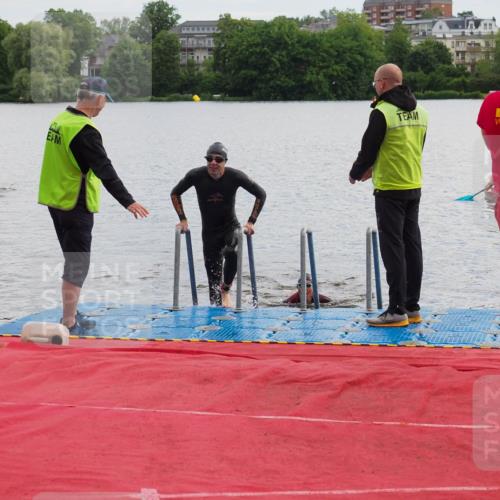 16.06.2024 - 7 Türme Triathlon KatJ http://msf.ph/oto/6327504 16.06.2024 09:49:55 Schwimmen 5, 140, 603 meine-sportfotos.de