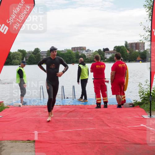 16.06.2024 - 7 Türme Triathlon KatJ http://msf.ph/oto/6327527 16.06.2024 09:49:59 Schwimmen 5, 140, 603 meine-sportfotos.de