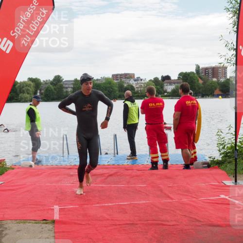 16.06.2024 - 7 Türme Triathlon KatJ http://msf.ph/oto/6327530 16.06.2024 09:49:59 Schwimmen 5, 140, 603 meine-sportfotos.de