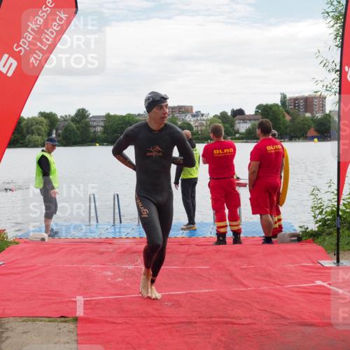 16.06.2024 - 7 Türme Triathlon KatJ http://msf.ph/oto/6327542 16.06.2024 09:49:59 Schwimmen 5, 140, 603 meine-sportfotos.de