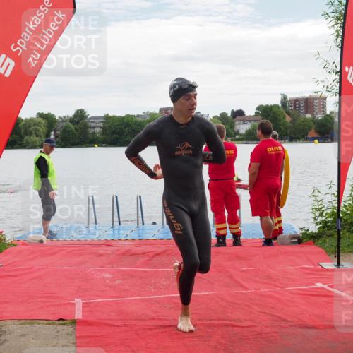 16.06.2024 - 7 Türme Triathlon KatJ http://msf.ph/oto/6327547 16.06.2024 09:50:00 Schwimmen 5, 140, 603 meine-sportfotos.de