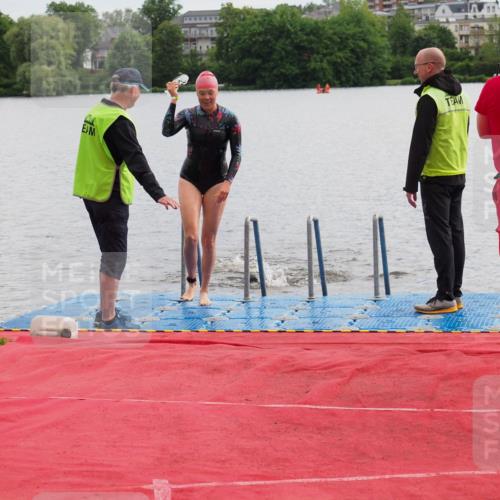 16.06.2024 - 7 Türme Triathlon KatJ http://msf.ph/oto/6327664 16.06.2024 09:50:27 Schwimmen 5, 603 meine-sportfotos.de