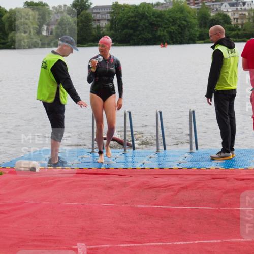 16.06.2024 - 7 Türme Triathlon KatJ http://msf.ph/oto/6327673 16.06.2024 09:50:28 Schwimmen 5, 603 meine-sportfotos.de