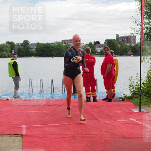 16.06.2024 - 7 Türme Triathlon KatJ http://msf.ph/oto/6327735 16.06.2024 09:50:32 Schwimmen 5, 603 meine-sportfotos.de