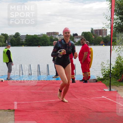 16.06.2024 - 7 Türme Triathlon KatJ http://msf.ph/oto/6327742 16.06.2024 09:50:32 Schwimmen 5, 603 meine-sportfotos.de