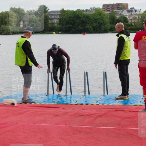 16.06.2024 - 7 Türme Triathlon KatJ http://msf.ph/oto/6327767 16.06.2024 09:50:37 Schwimmen 5, 603 meine-sportfotos.de
