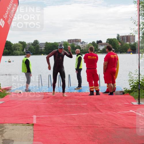 16.06.2024 - 7 Türme Triathlon KatJ http://msf.ph/oto/6327799 16.06.2024 09:50:41 Schwimmen  meine-sportfotos.de