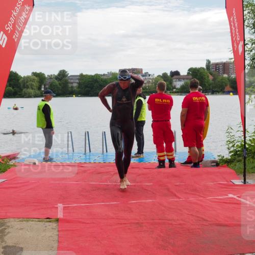 16.06.2024 - 7 Türme Triathlon KatJ http://msf.ph/oto/6327824 16.06.2024 09:50:42 Schwimmen  meine-sportfotos.de