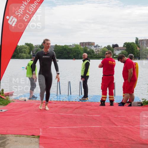 16.06.2024 - 7 Türme Triathlon KatJ http://msf.ph/oto/6327926 16.06.2024 09:51:14 Schwimmen 113 meine-sportfotos.de