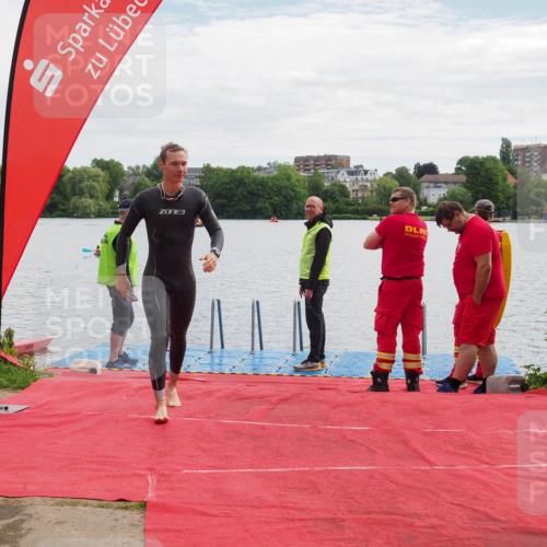 16.06.2024 - 7 Türme Triathlon KatJ http://msf.ph/oto/6327929 16.06.2024 09:51:14 Schwimmen 113 meine-sportfotos.de