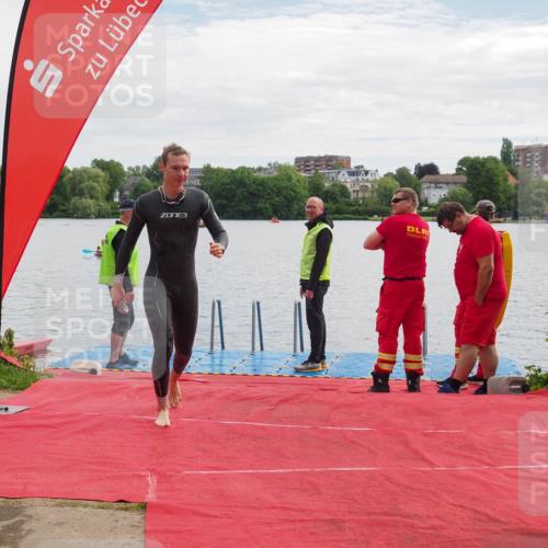 16.06.2024 - 7 Türme Triathlon KatJ http://msf.ph/oto/6327930 16.06.2024 09:51:14 Schwimmen 113 meine-sportfotos.de