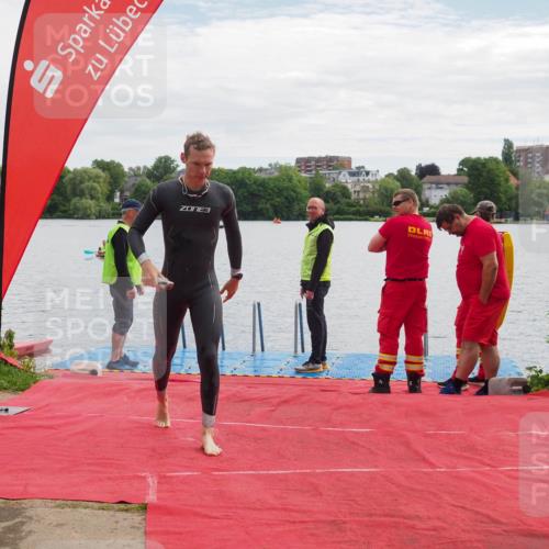 16.06.2024 - 7 Türme Triathlon KatJ http://msf.ph/oto/6327942 16.06.2024 09:51:14 Schwimmen 113 meine-sportfotos.de