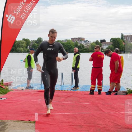 16.06.2024 - 7 Türme Triathlon KatJ http://msf.ph/oto/6327953 16.06.2024 09:51:15 Schwimmen 113 meine-sportfotos.de