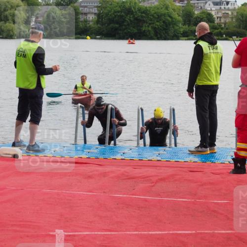 16.06.2024 - 7 Türme Triathlon KatJ http://msf.ph/oto/6327970 16.06.2024 09:52:06 Schwimmen 143, 604 meine-sportfotos.de