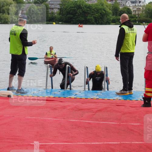 16.06.2024 - 7 Türme Triathlon KatJ http://msf.ph/oto/6327978 16.06.2024 09:52:06 Schwimmen 143, 604 meine-sportfotos.de