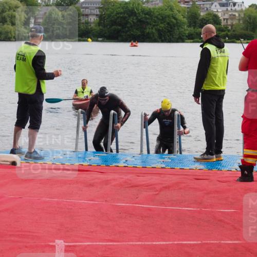 16.06.2024 - 7 Türme Triathlon KatJ http://msf.ph/oto/6327986 16.06.2024 09:52:06 Schwimmen 143, 604 meine-sportfotos.de