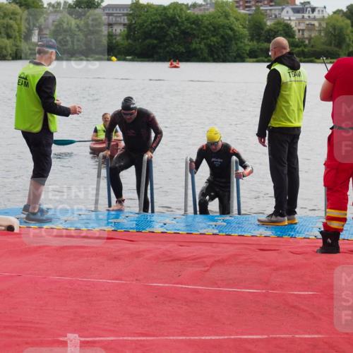 16.06.2024 - 7 Türme Triathlon KatJ http://msf.ph/oto/6327998 16.06.2024 09:52:07 Schwimmen 143, 604 meine-sportfotos.de
