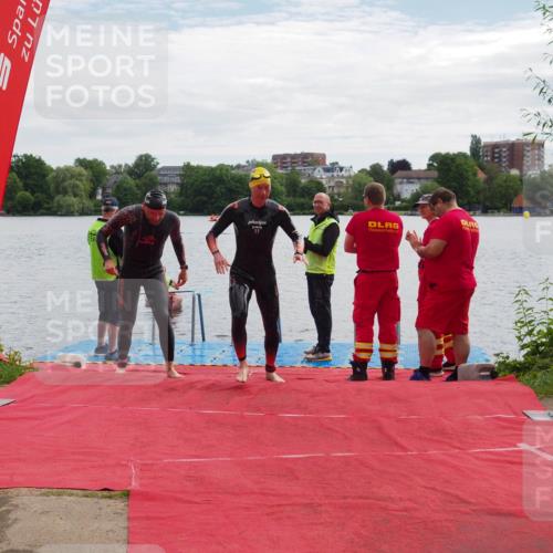 16.06.2024 - 7 Türme Triathlon KatJ http://msf.ph/oto/6328055 16.06.2024 09:52:13 Schwimmen 143, 604 meine-sportfotos.de