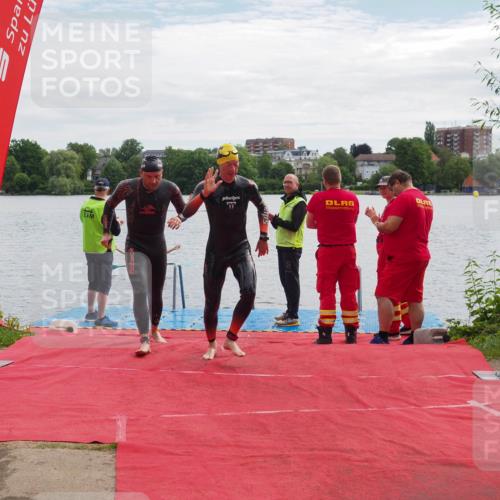 16.06.2024 - 7 Türme Triathlon KatJ http://msf.ph/oto/6328067 16.06.2024 09:52:13 Schwimmen 143, 604 meine-sportfotos.de