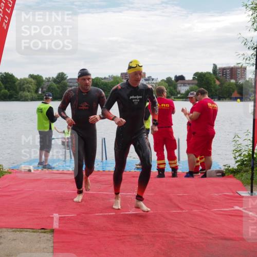 16.06.2024 - 7 Türme Triathlon KatJ http://msf.ph/oto/6328091 16.06.2024 09:52:14 Schwimmen 143, 604 meine-sportfotos.de
