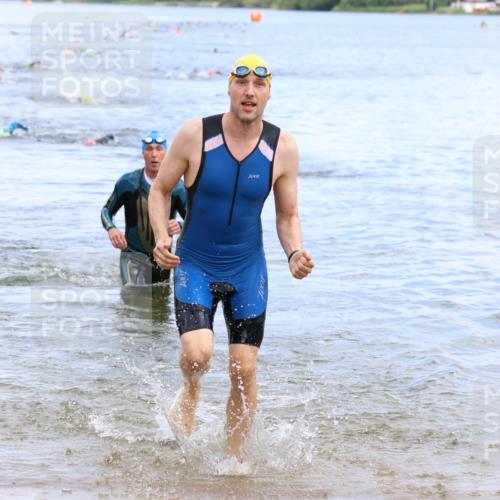 16.06.2024 - 26. Vierlanden-Triathlon Strokosch-Dieckow http://msf.ph/oto/6328287 16.06.2024 11:04:27 Schwimmen 358, 406, 411, 446, 358, 406, 411, 446 meine-sportfotos.de
