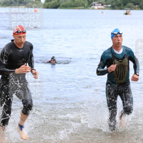 16.06.2024 - 26. Vierlanden-Triathlon Strokosch-Dieckow http://msf.ph/oto/6328340 16.06.2024 11:04:31 Schwimmen 358, 411, 446, 358, 411, 446 meine-sportfotos.de
