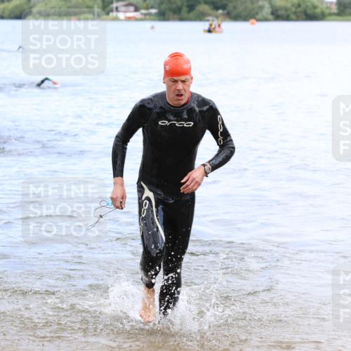 16.06.2024 - 26. Vierlanden-Triathlon Strokosch-Dieckow http://msf.ph/oto/6328469 16.06.2024 11:04:50 Schwimmen 425, 431, 447, 425, 431, 447 meine-sportfotos.de