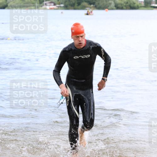 16.06.2024 - 26. Vierlanden-Triathlon Strokosch-Dieckow http://msf.ph/oto/6328499 16.06.2024 11:04:50 Schwimmen 425, 431, 447, 425, 431, 447 meine-sportfotos.de