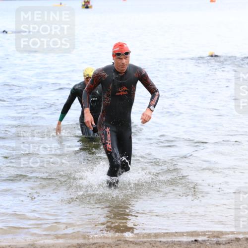 16.06.2024 - 26. Vierlanden-Triathlon Strokosch-Dieckow http://msf.ph/oto/6328826 16.06.2024 11:05:24 Schwimmen 361, 369, 383, 402, 415, 435, 439, 448, 463, 361, 369, 383, 402, 415, 435, 439, 448, 463 meine-sportfotos.de