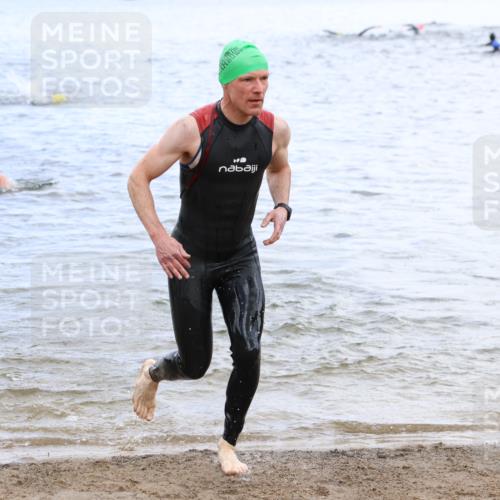 16.06.2024 - 26. Vierlanden-Triathlon Strokosch-Dieckow http://msf.ph/oto/6329124 16.06.2024 11:05:57 Schwimmen 373, 390, 445, 455, 373, 390, 445, 455 meine-sportfotos.de