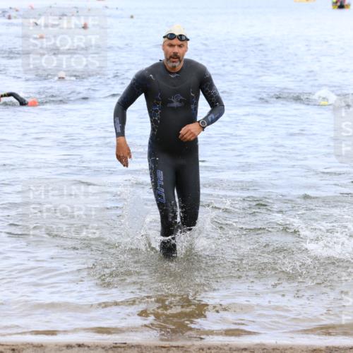 16.06.2024 - 26. Vierlanden-Triathlon Strokosch-Dieckow http://msf.ph/oto/6329208 16.06.2024 11:06:04 Schwimmen 373, 390, 392, 455, 373, 390, 392, 455 meine-sportfotos.de
