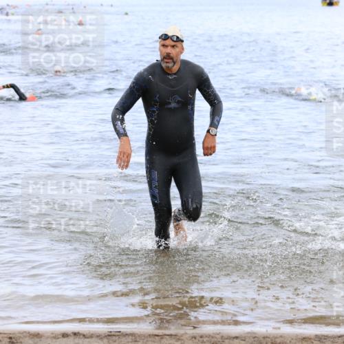 16.06.2024 - 26. Vierlanden-Triathlon Strokosch-Dieckow http://msf.ph/oto/6329217 16.06.2024 11:06:04 Schwimmen 373, 390, 392, 455, 373, 390, 392, 455 meine-sportfotos.de